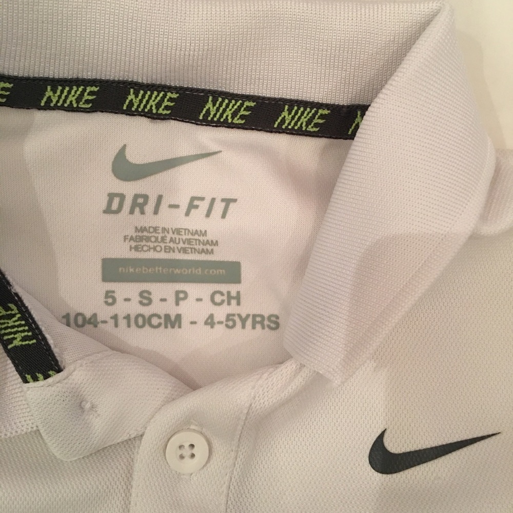 Nike boys shirt